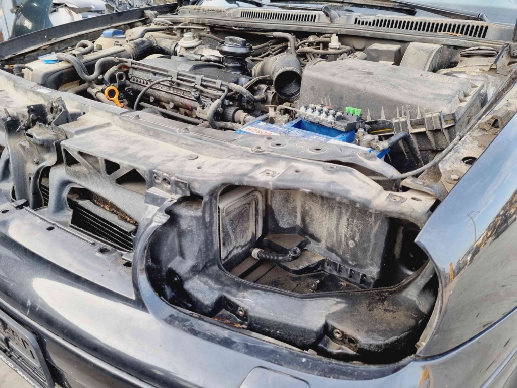 Electroventilator Volkswagen Golf 4 Variant (1J5) [Fabr 1999-2005] 1J0121207M 1.9 TDI AJM 85KW / 116CP 1.9 TDI AJM 85KW / 116CP