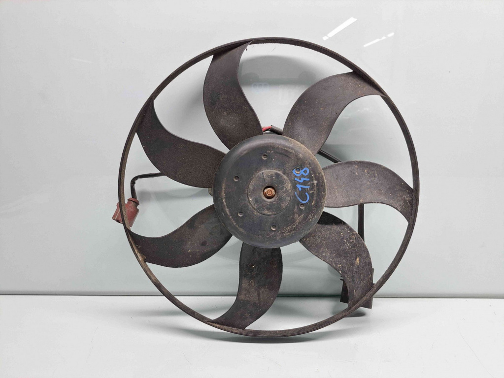 Electroventilator Volkswagen Jetta 4 (162,163) [Fabr 2010-2016] OEM 1.6 TDI CAYC 77KW / 105CP 1.6 TDI CAYC 77KW / 105CP