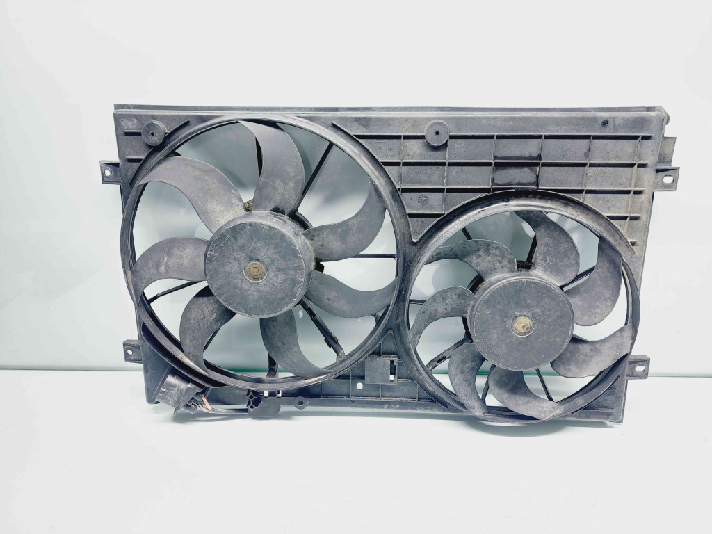 Electroventilator Volkswagen Passat B6 (3C2) [Fabr 2005-2010] 1K0121201T 1.9 TDI BLS77KW / 105CP 1.9 TDI BLS 77KW / 105CP