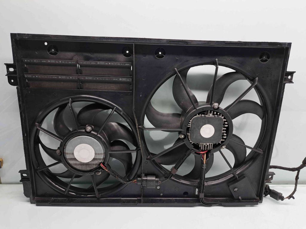 Electroventilator Volkswagen Passat B7 (365) Variant [Fabr 2010-2014] 1K0121207BC 2.0 TDI CFFB 103KW / 140CP 2.0 TDI CFFB 103KW / 140CP