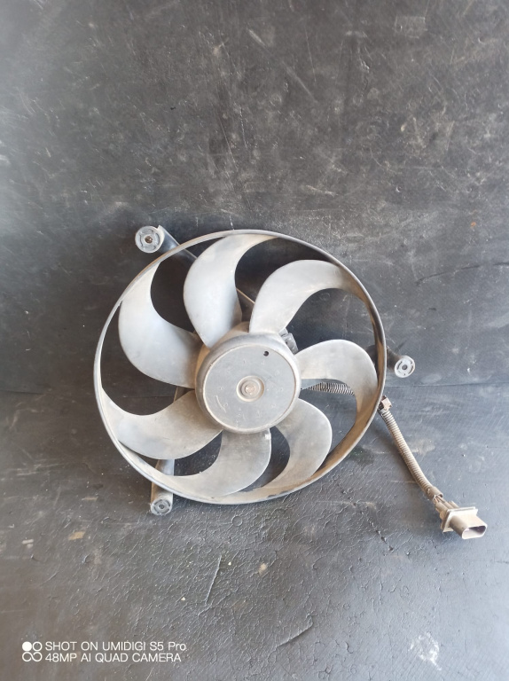 Electroventilator Volkswagen Polo 9N 1.4b / Skoda Fabia 1 1.2b - COD 6Q0959455H