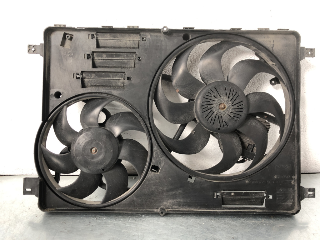 Electroventilator Volvo V70 2.4D Manual, 175cp sedan 2010 (8240547)