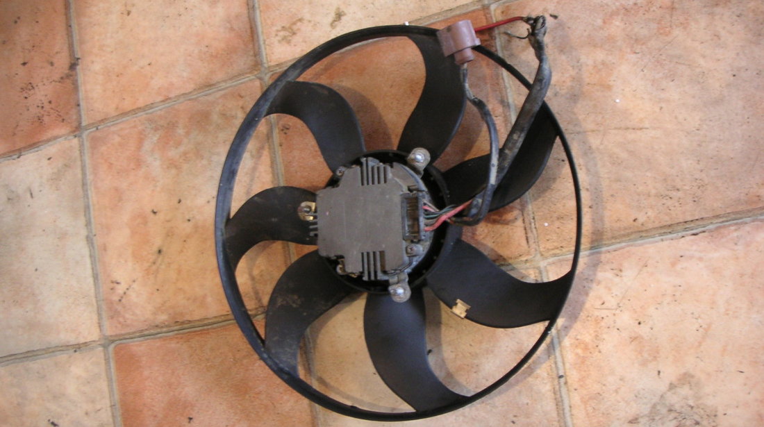 Electroventilator VW Golf 5 (2003-2010) Golf V Plus (2005-2009)