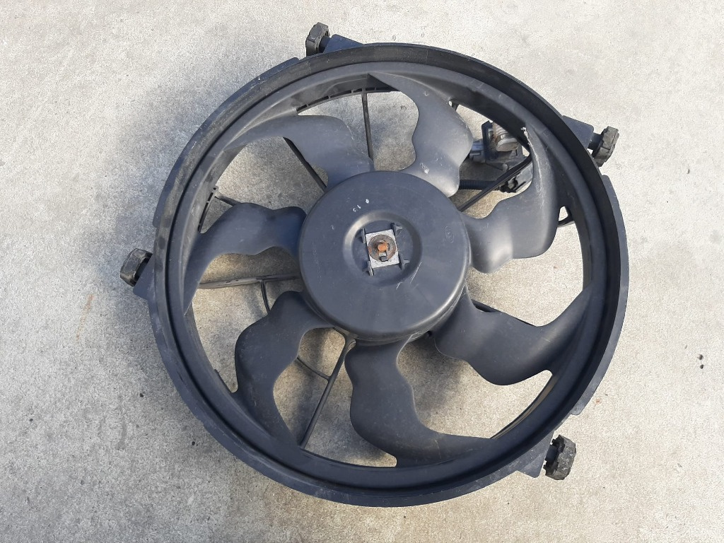 Electrovntilator 1.4 crdi d4fc hyundai i20 b101kp8aa