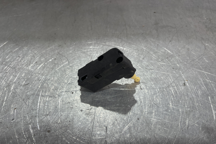 Element reglare faruri far 542161141NB5 / 54-216-1141NB5 Opel Corsa C [2000 - 2003] Hatchback 3-usi 1.0 MT (58 hp)