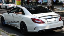 Eleron AMG Mercedes CLS C218 (11-18) Negru lucios