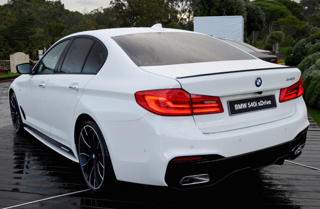ELERON BMW G30 SERIA 5 ⭐⭐⭐⭐⭐