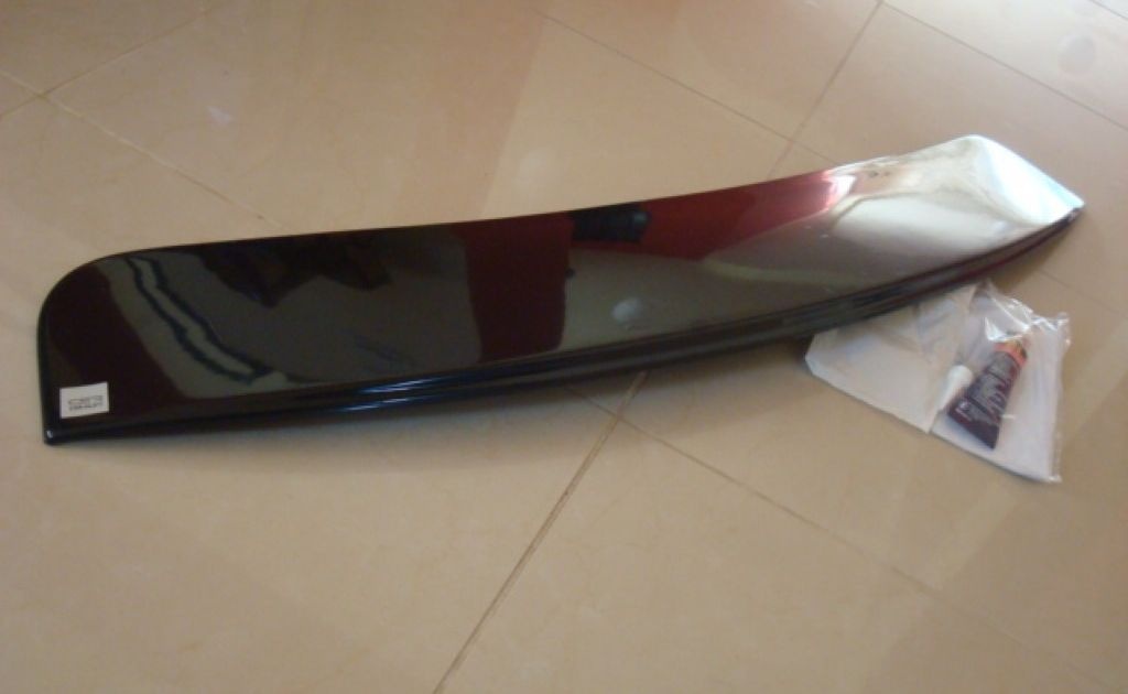 ELERON LUNETA BMW E36 COUPE PLASTIC ABS DOAR 170 RON