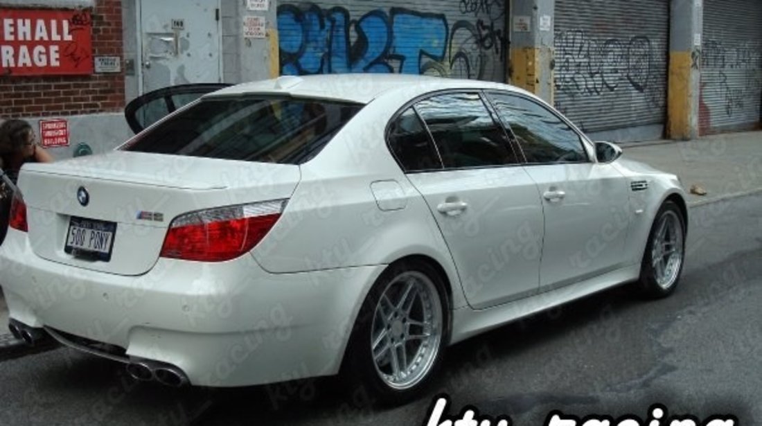 Eleron luneta BMW e60 seria 5