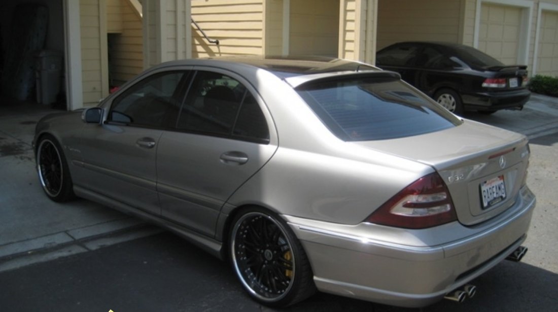 Eleron luneta mercedes c class w203