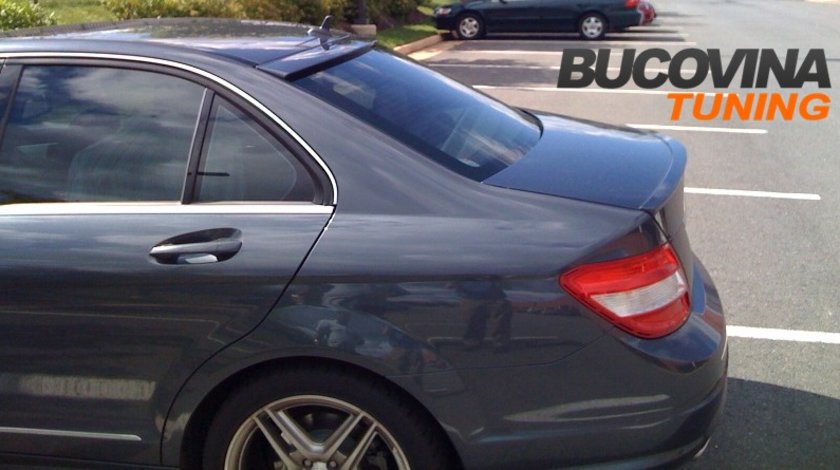 ELERON LUNETA MERCEDES W204 AMG