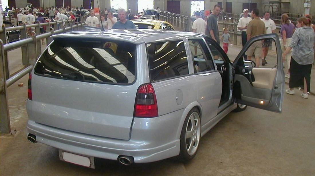 Eleron Opel Vectra B Caravan