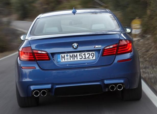 ELERON PORTBAGAJ BMW G30 M5