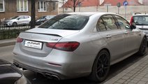 Eleron portbagaj negru lucios Mercedes W213 (2016+...