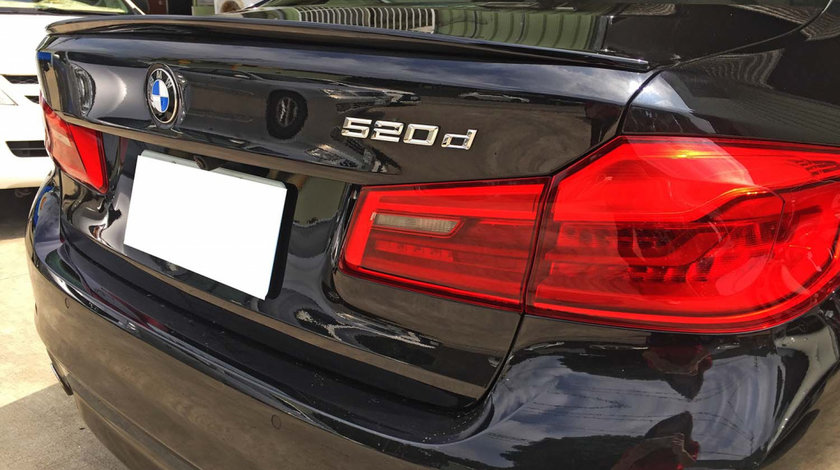 Eleron portbagaj pentru BMW G30 seria 5 model M5 look Carbon