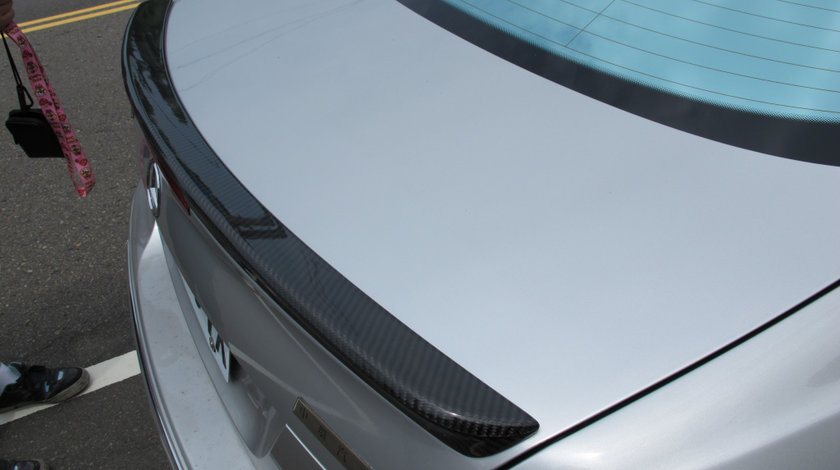 Eleron portbagaj pentru Mercedes CLK W209 model AMG carbon Produs de calitate