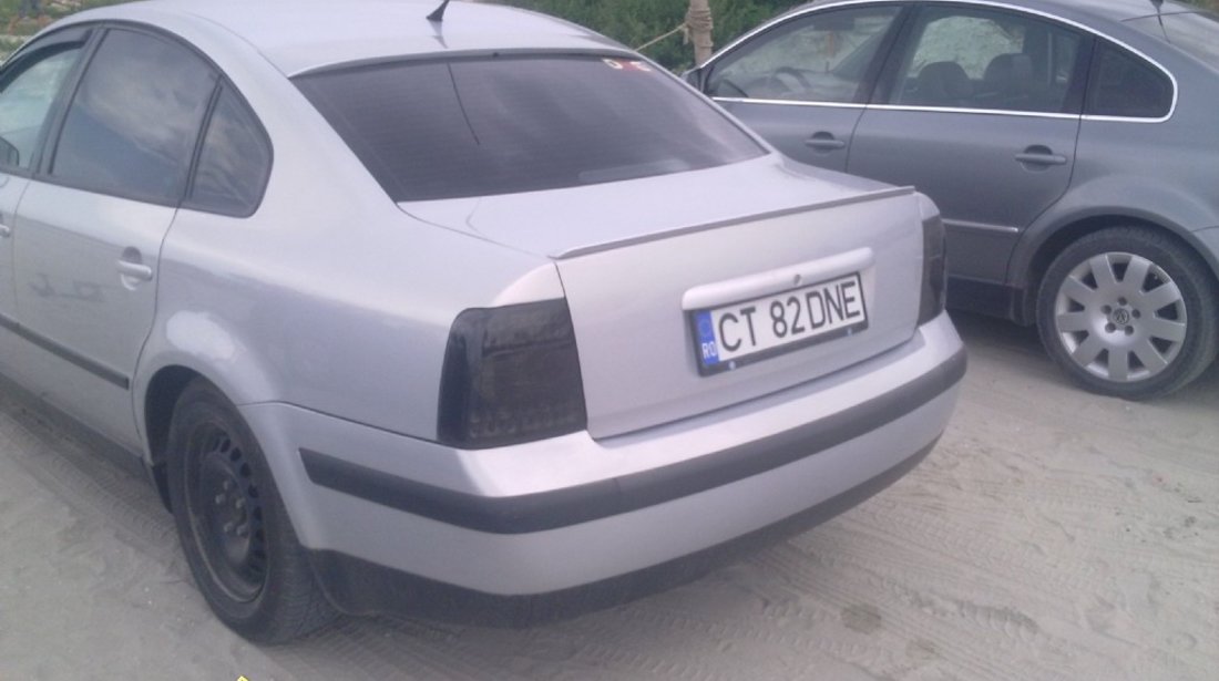 Eleron portbagaj tip rs4 pentru vw passat 3b si 3bg si skoda superb