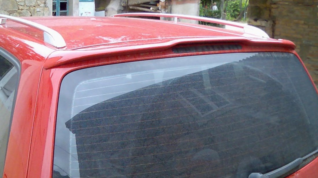 Eleron spoiler haion luneta VW Touran ver1