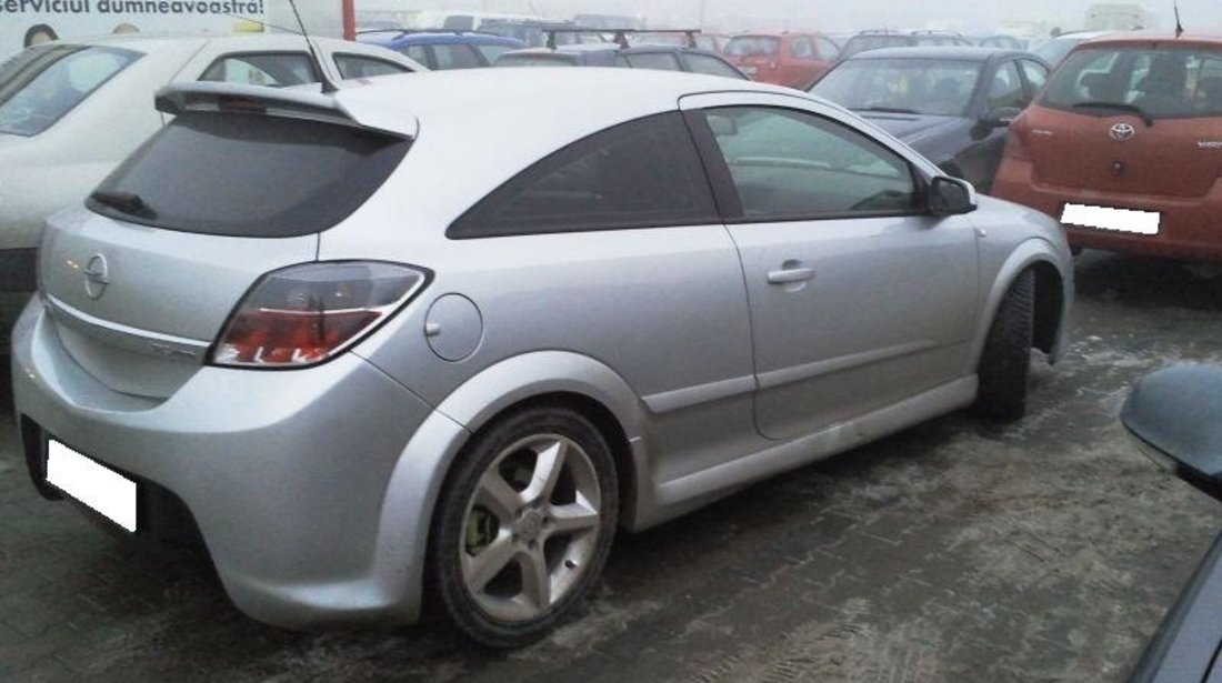 Eleron spoiler hayon Opel Astra H gtc irmscher