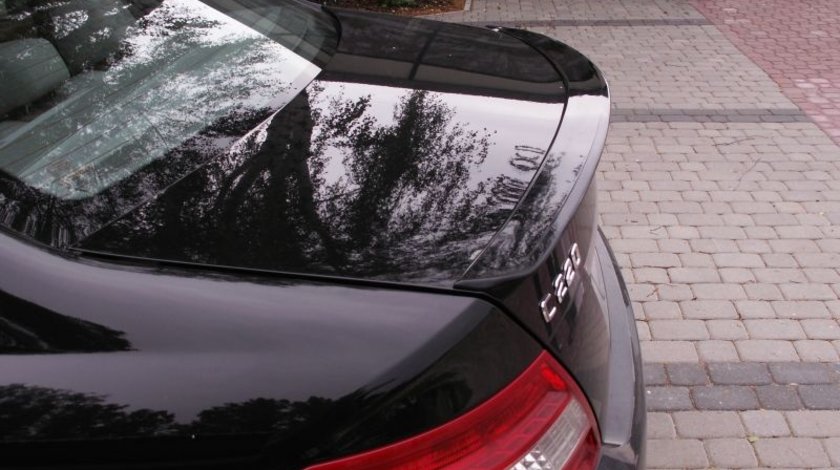 Eleron spoiler portbagaj Mercedes C class W204