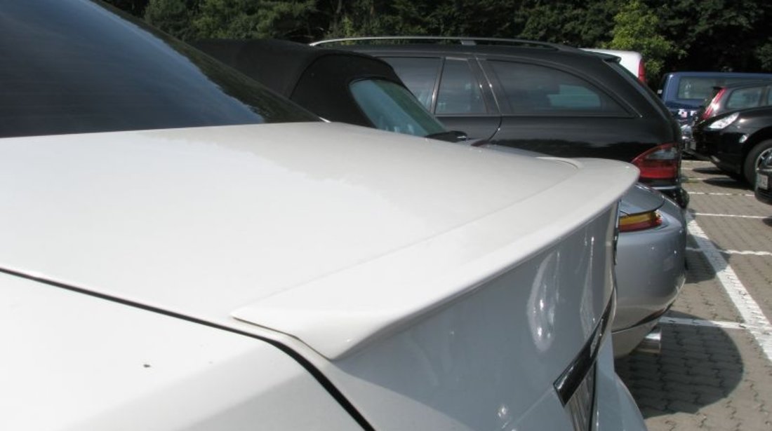 Eleron spoiler portbagaj Mercedes C class W204