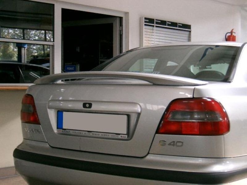 Eleron spoiler portbagaj volvo s40 2000 2004