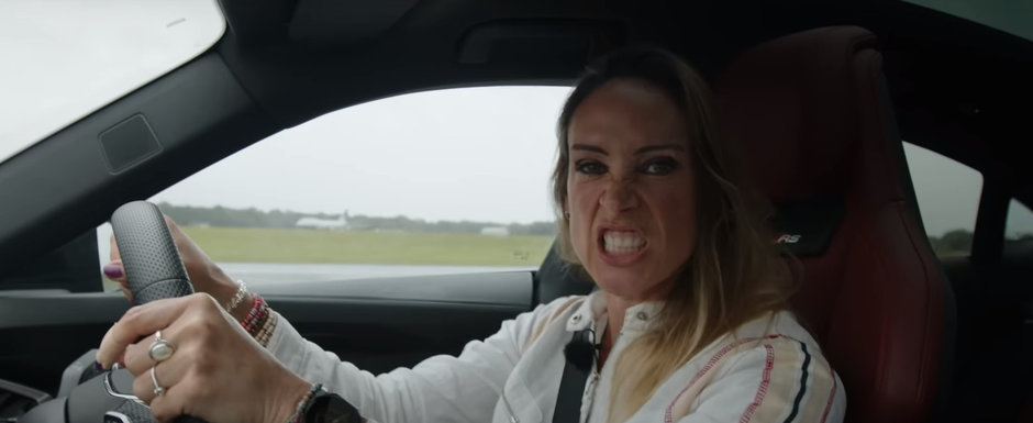 Elon Musk rade, cel mai probabil, in hohote. Noua Tesla Model S Plaid a distrus la liniute Audi RS E-Tron GT si Porsche Taycan Turbo S Elon Musk rade, cel mai probabil, in hohote. Noua Tesla Model S Plaid a distrus la liniute Audi RS E-Tron GT si Porsche Taycan Turbo S