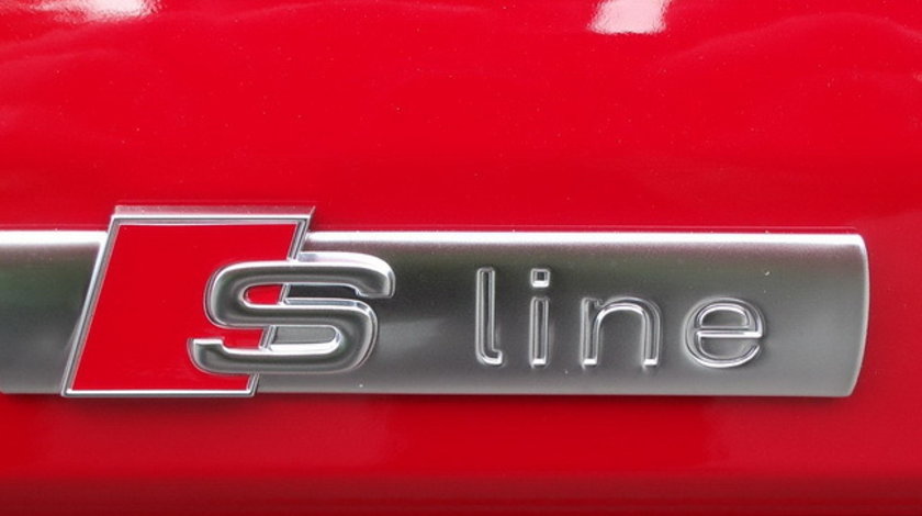 EMBLEMA AUDI MODEL S-LINE