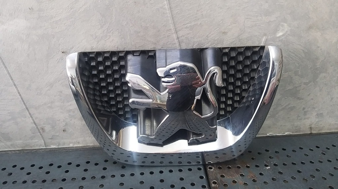 Emblema bara fata peugeot 207 303002001 18c0001030