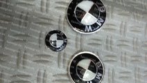 Emblema BMW alb cu negru pentru capota+portbagaj+v...