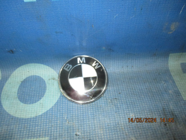 Emblema BMW E82; 7166445 (spate)