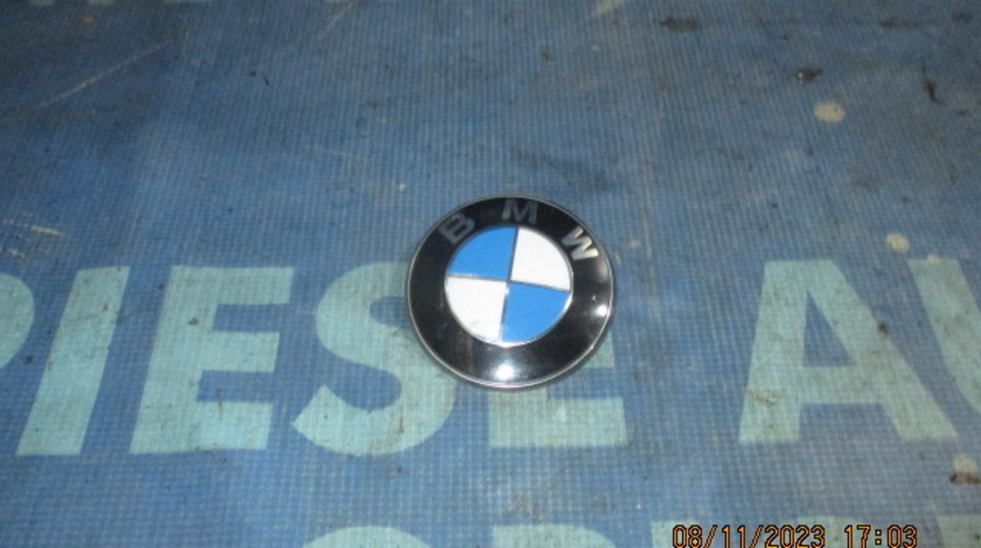 Emblema BMW E90 2009; 8132375 (fata)