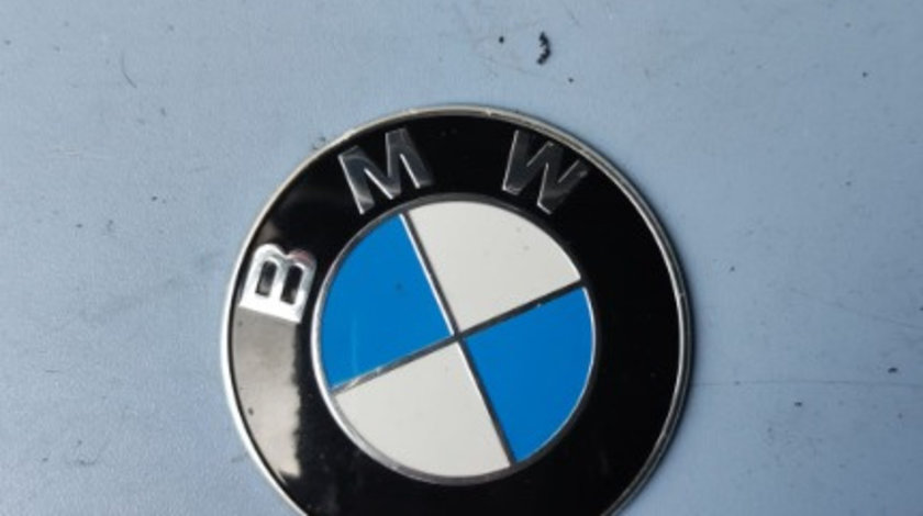 Emblema capota BMW 320 d GT xDrive , cod motor N47-D20C , an 2014 cod 7288752