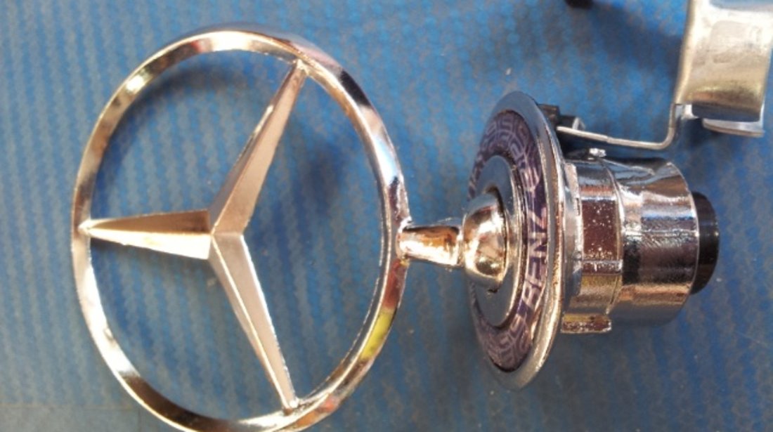 Emblema capota mercedes-benz metalica