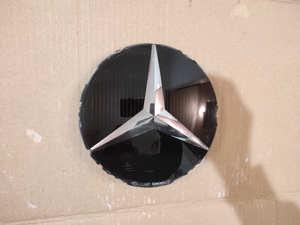 Emblema distronic Mercedes W257 GLE W167 GLE W166 GLS AMG GT GLC C253 W247 cod A0008880500