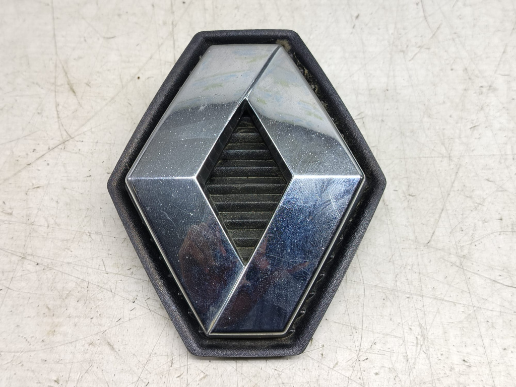 Emblema fata 8200115115 Renault Scenic 2 [facelift] [2006 - 2010]