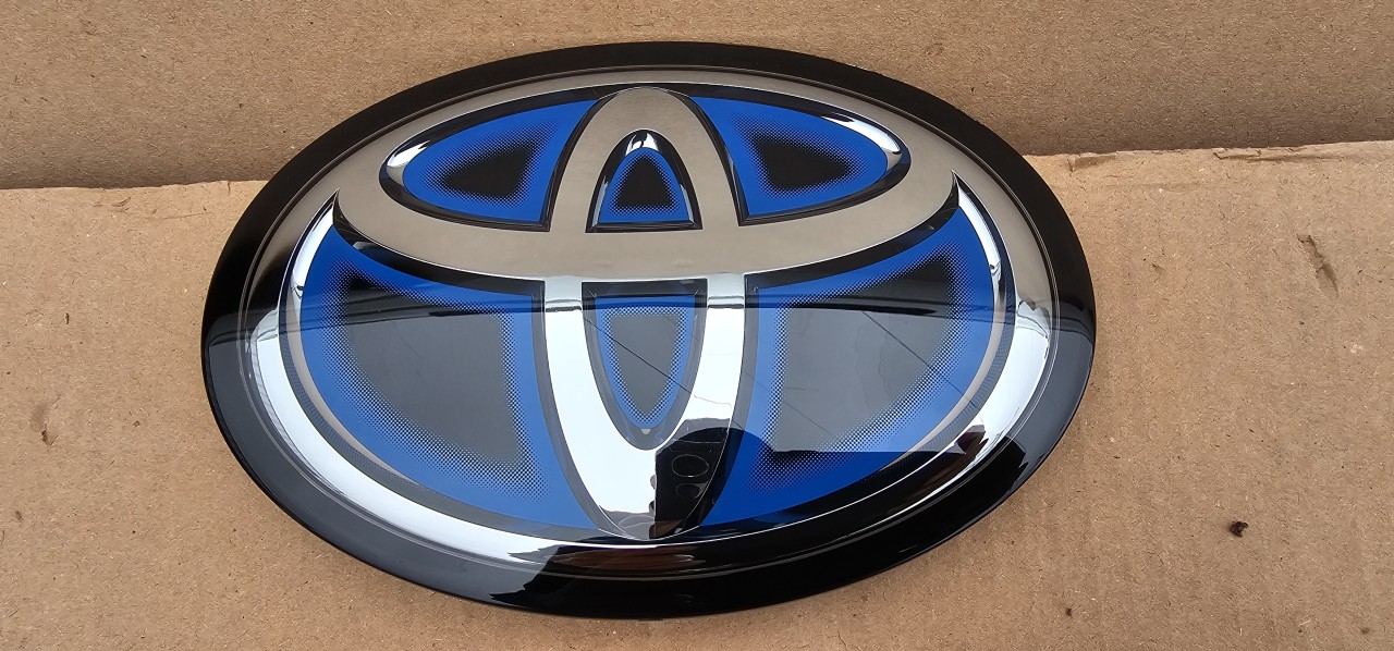Emblema fata Toyota Rav4 Hybrid 2019 2020 2021 2022