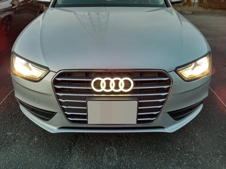 Emblema full led grila fata Audi