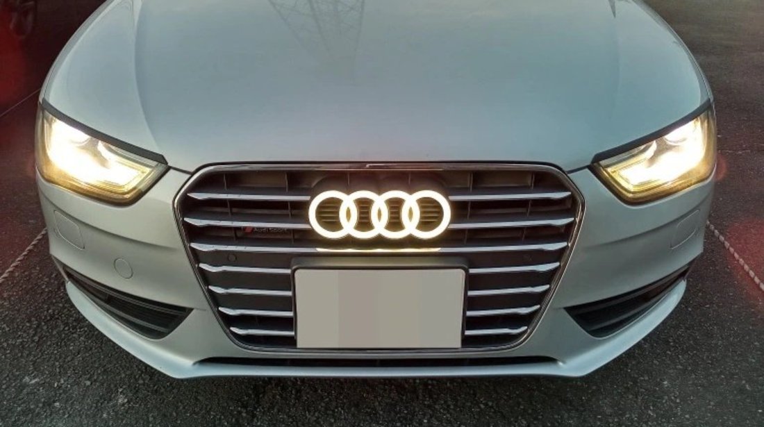 Emblema grila dedicata Led 27cmx9,5cm Audi