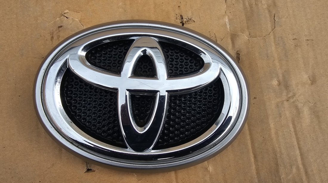Emblema Grila radiator Toyota Land Cruiser Prado 150 2013 2014 2015 2016 2017