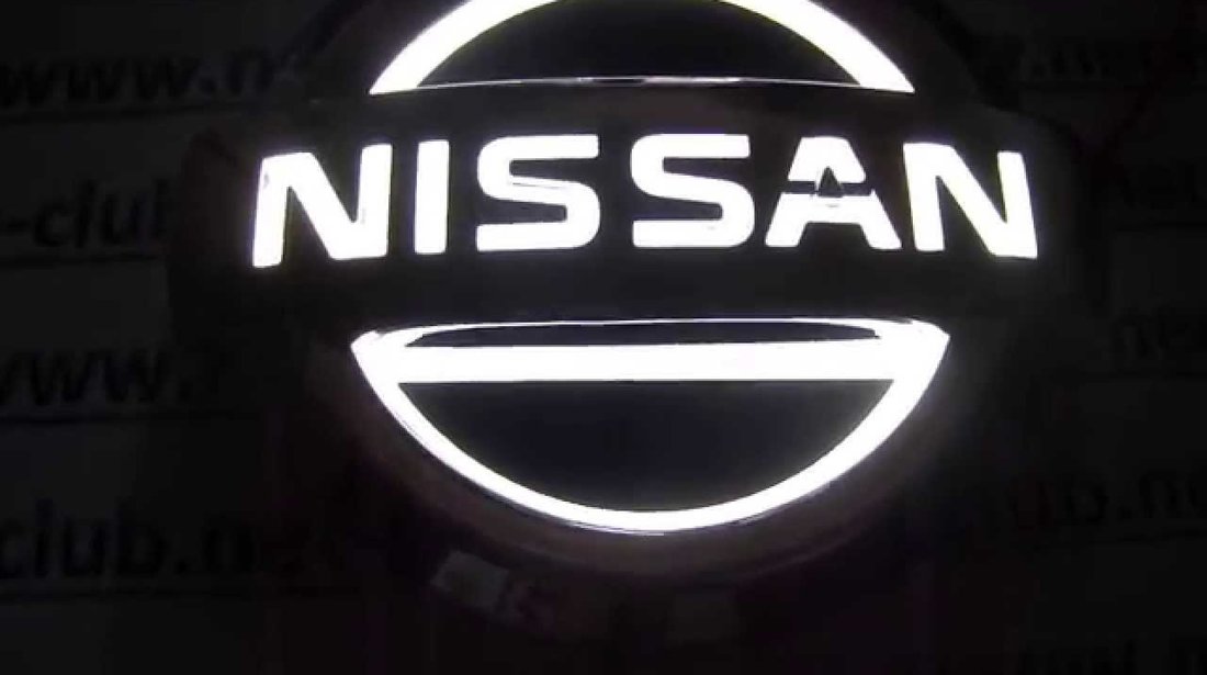 Emblema iluminata led alb Nissan Sigla logo Primera Juke qashqai X-trail