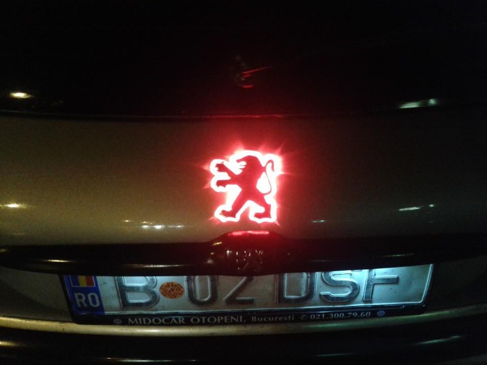 Emblema led portbagaj Peugeot 206/207