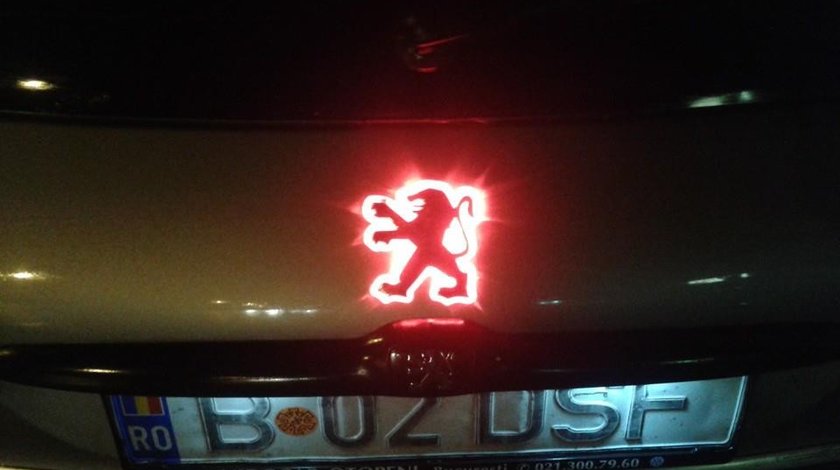 Emblema led portbagaj Peugeot 206/207