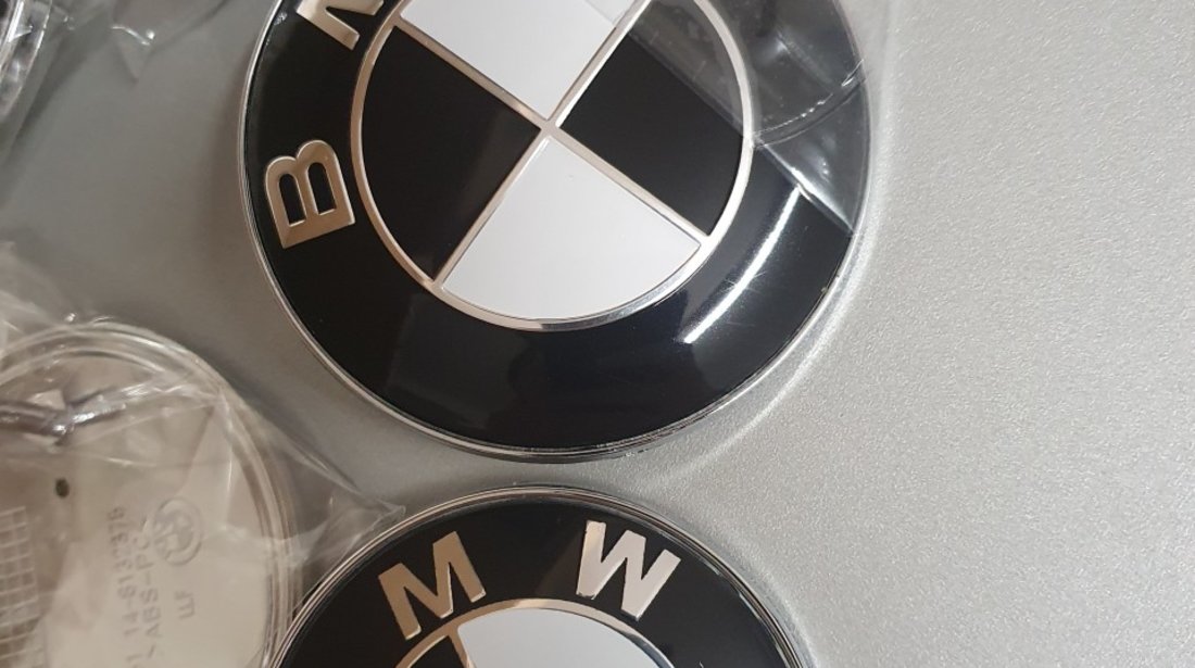 Emblema, logo, sigla BMW pentru capota si portbagaj