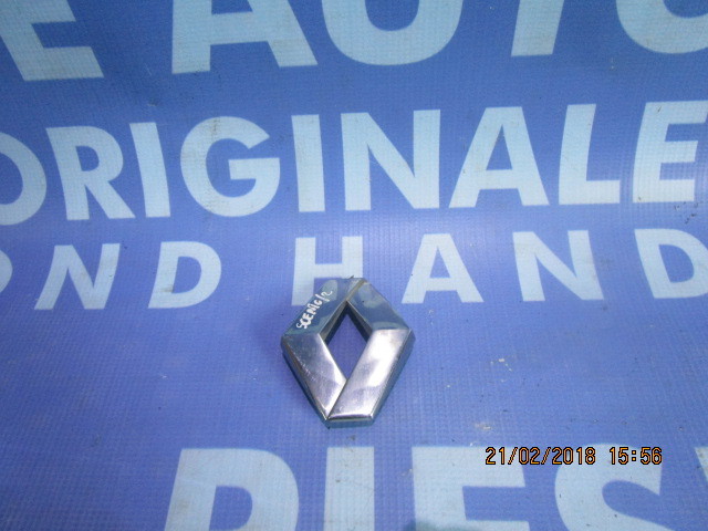 Emblema Renault Scenic ;  8200145816