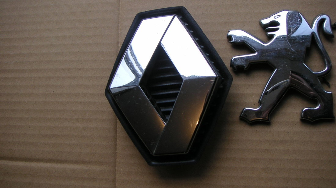 Emblema sigla fata Renault Megane 2 (2006-2009), Scenic 2 cod 8200115115