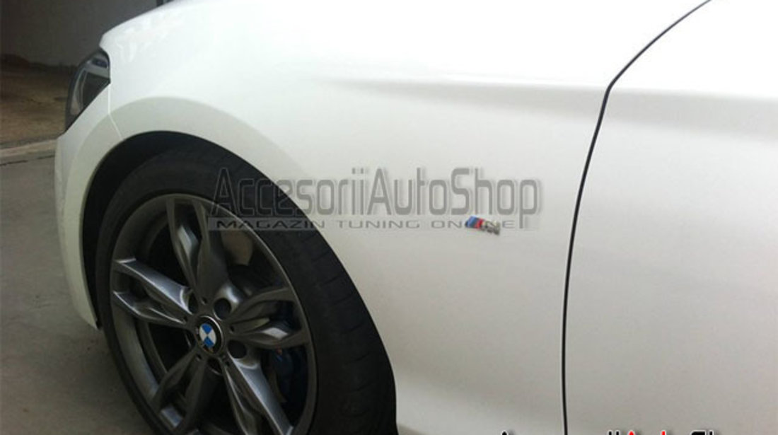 Embleme M Aripi BMW F10 F30 F20 F13 F32 F12 X5 F15 X6 F16 X3 F25