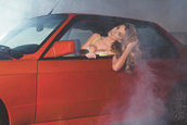 Emily Sears si BMW M3 E30