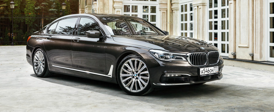 Emisiile au ajuns din urma si nava amiral de la BMW. Nemtii fortati sa suspende productia versiunilor pe benzina Emisiile au ajuns din urma si nava amiral de la BMW. Nemtii fortati sa suspende productia versiunilor pe benzina