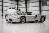 Enzo Ferrari de vanzare